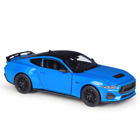 Ford Mustang GT em Escala 1:24