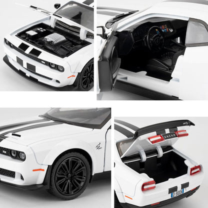 Dodge Challenger SRT Hellcat – Miniatura 1:22
