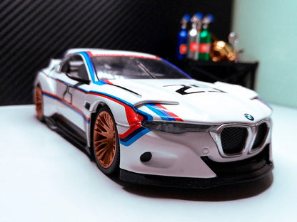 BMW 3.0 CSL Hommage R em Escala 1:24