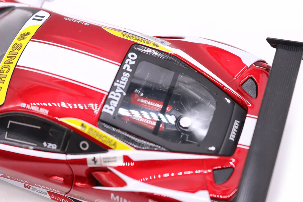 Ferrari 488 Challenge 1:24 Vermelha