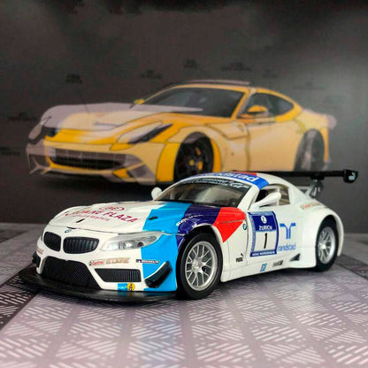 BMW Z4 GT3 em Escala 1:32
