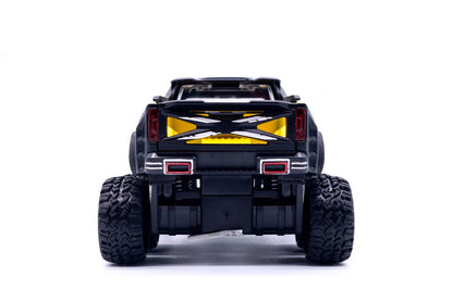 Mercedes X-Class Custom 6x6 OFF-ROAD em Escala 1:28
