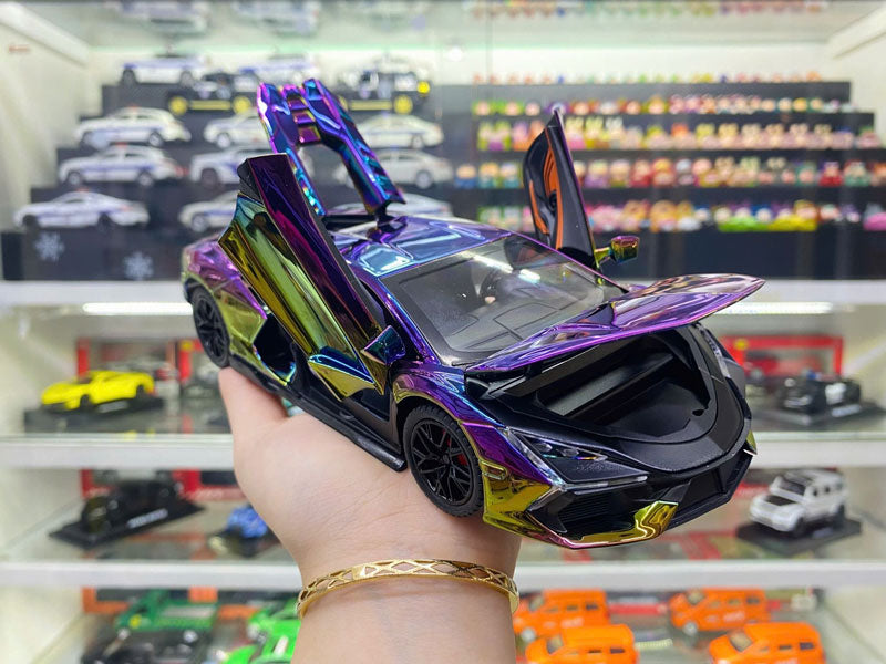 Lamborghini Revuelto 1:24 em Cores Metálicas