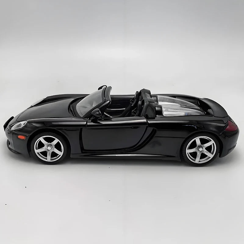 Porsche 911 Carrera GT em Escala 1:24