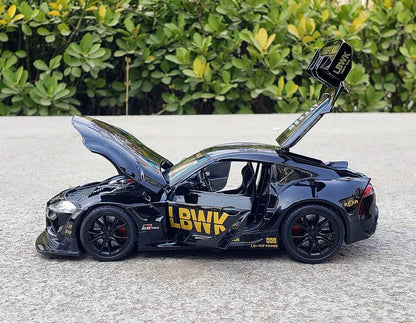 Toyota GR Supra Racing em Escala 1:22