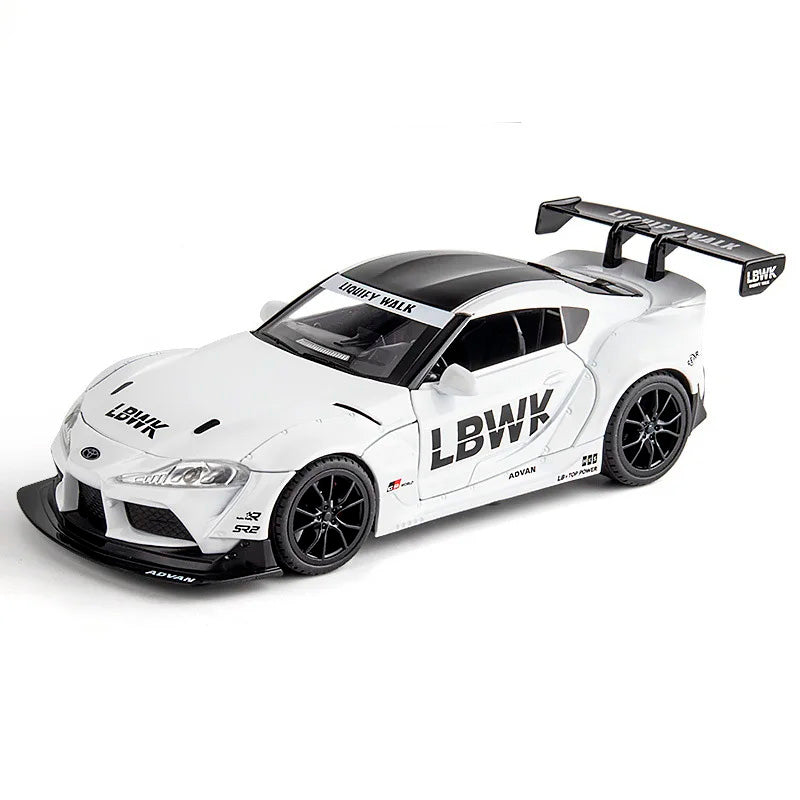 Toyota GR Supra Racing em Escala 1:22
